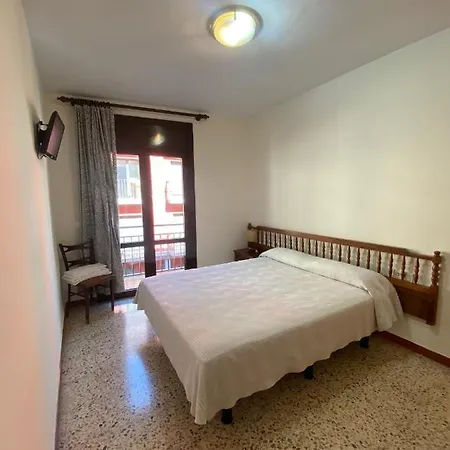 Apartaments Sant Antoni Ribes De Freser Exterior photo